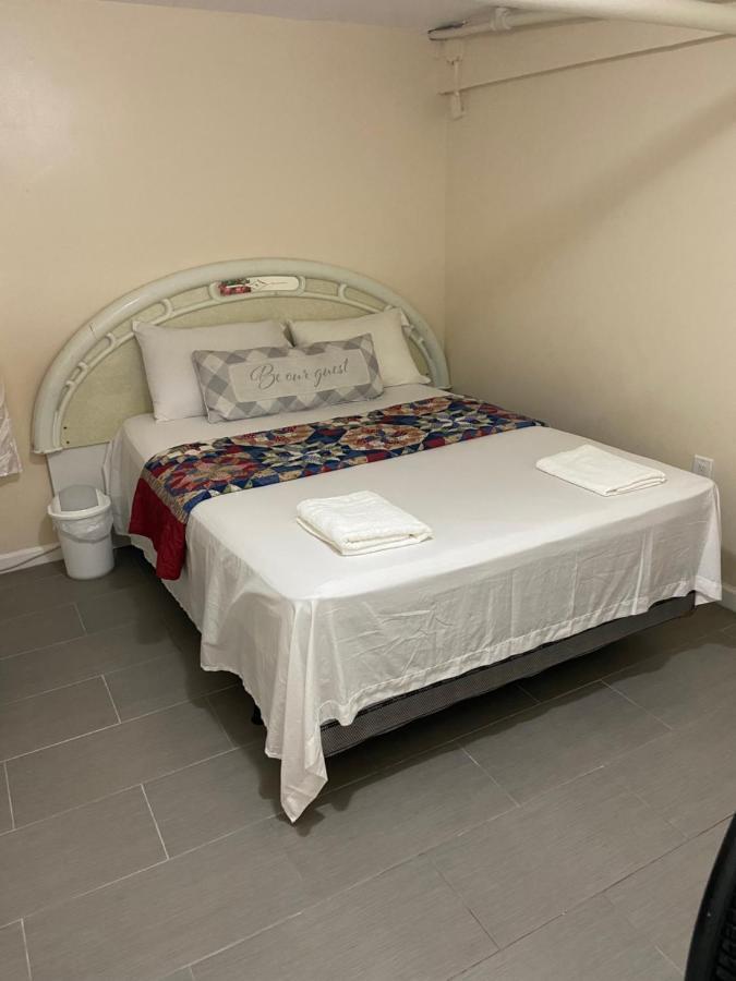 A Delightful Room In Queens 纽约 外观 照片